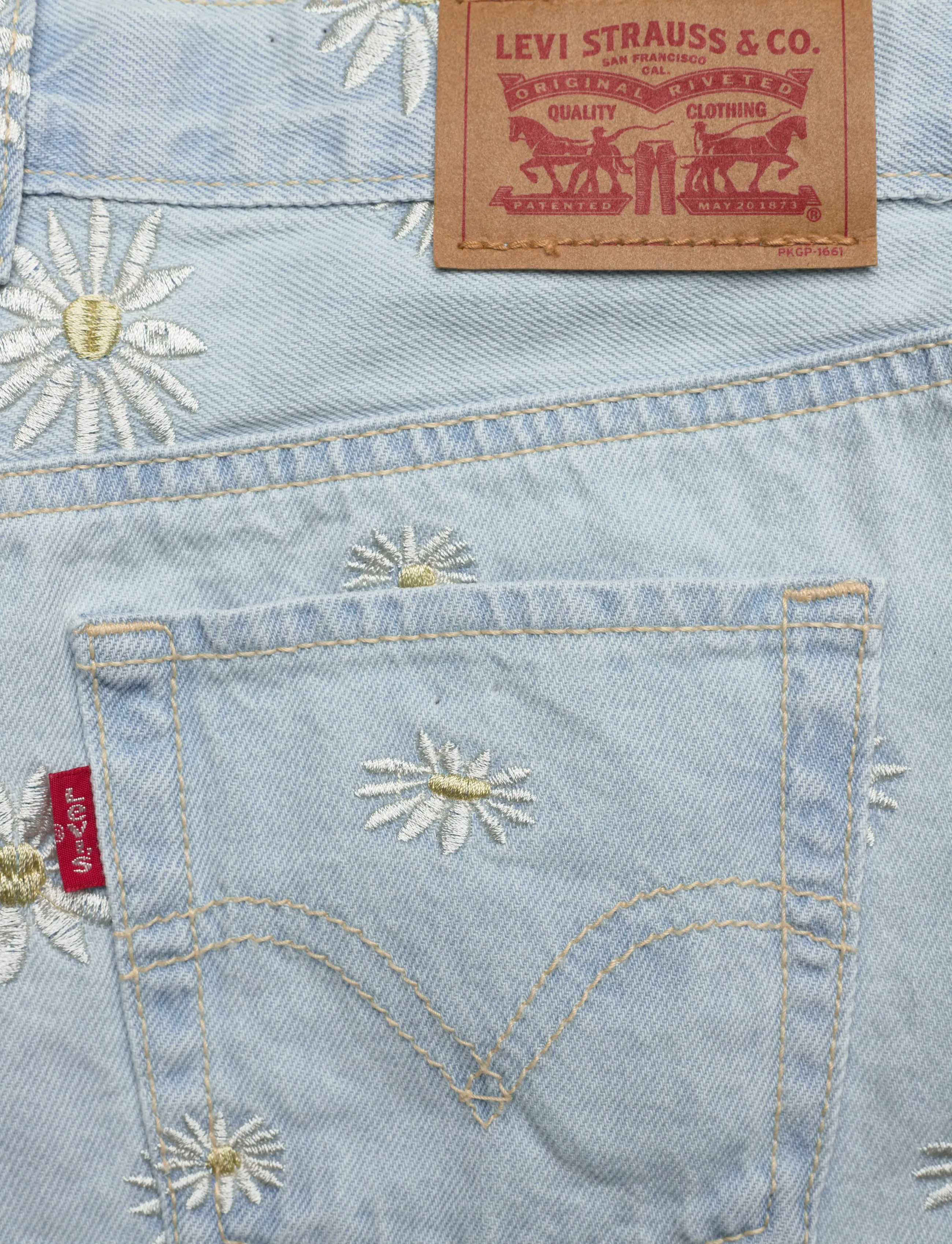 Levi's - Levi's® Daisy Denim A-Line Shorts - denim shorts - light sugar - 4