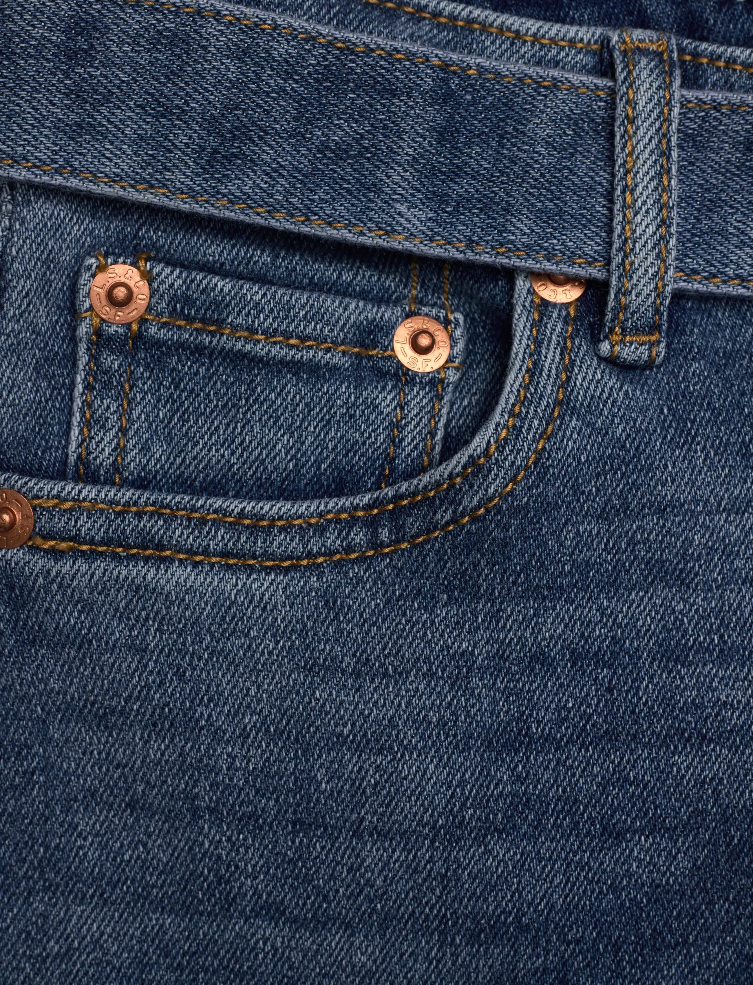 Levi's - Levi's® Regular Rise Flare Jeans with Belt - bootcut jeans - rodeo - 2