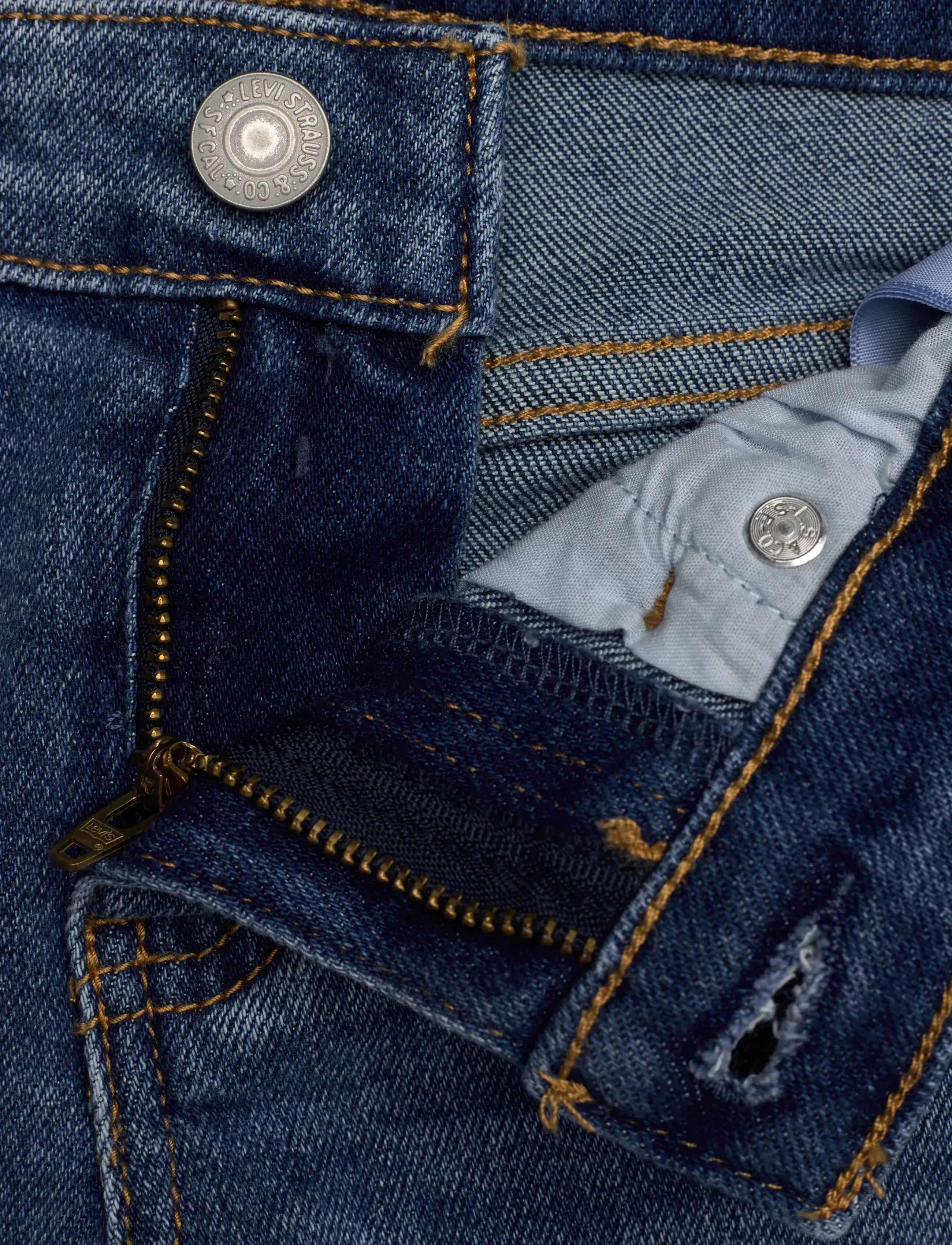 Levi's - Levi's® Regular Rise Flare Jeans with Belt - bootcut jeans - rodeo - 3