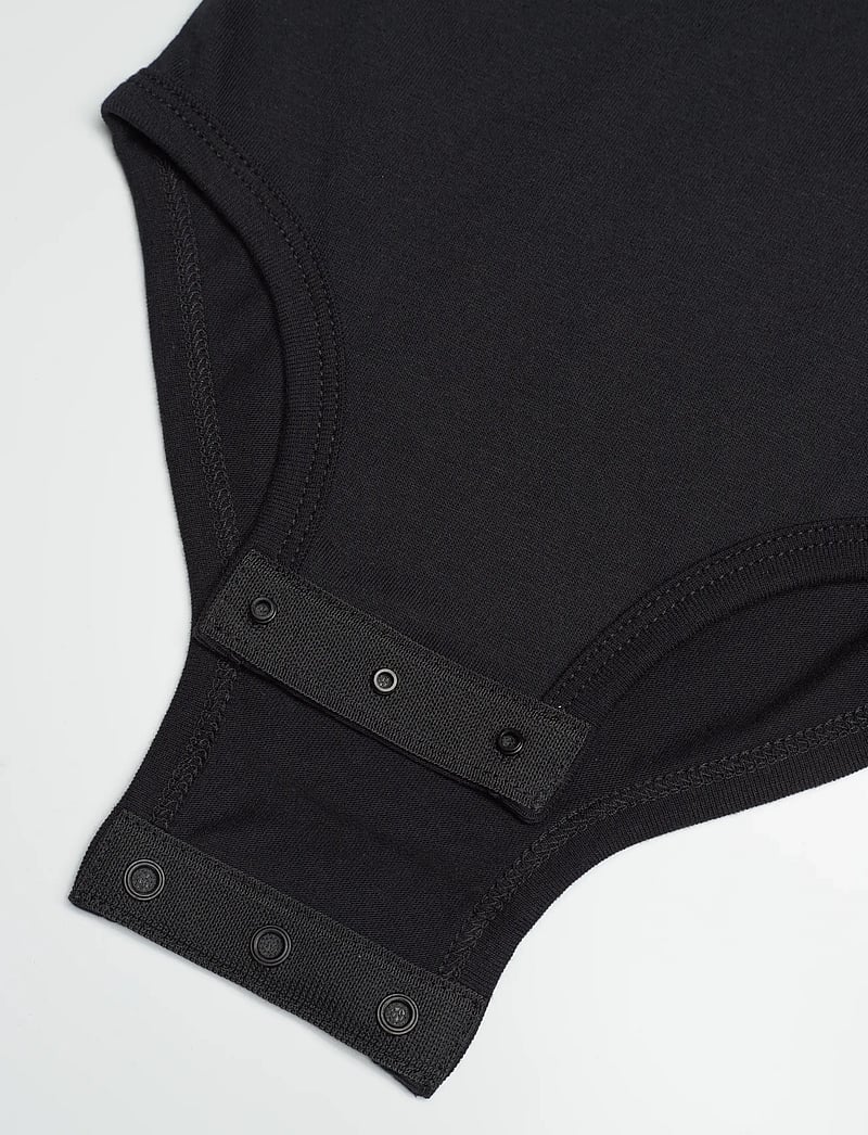 Levi's - WF-WOVEN PANT SET - sæt med body - jet black - 5