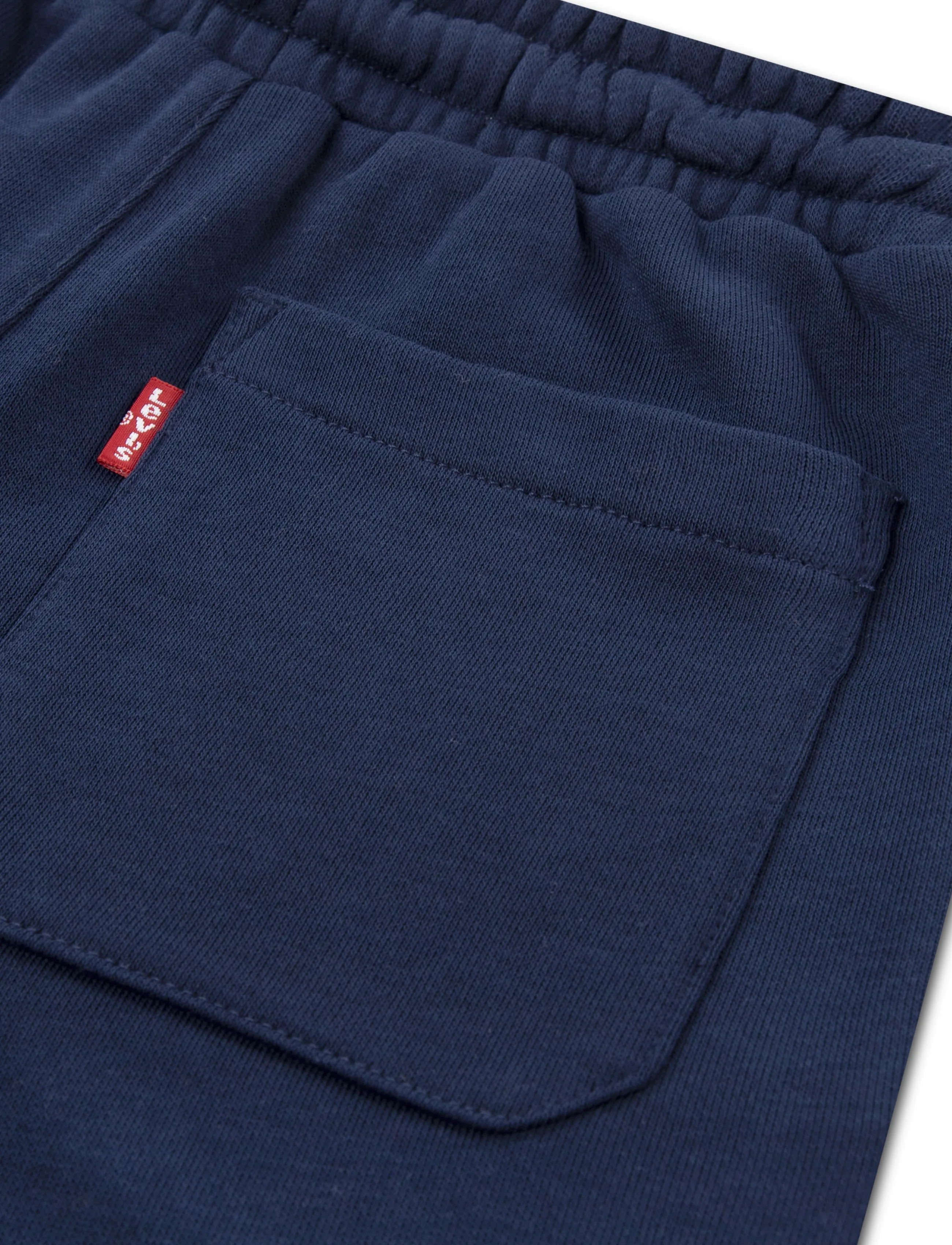 Levi's - Levi's® Mini Batwing French Terry Shorts - sweatshorts - dress blues - 2