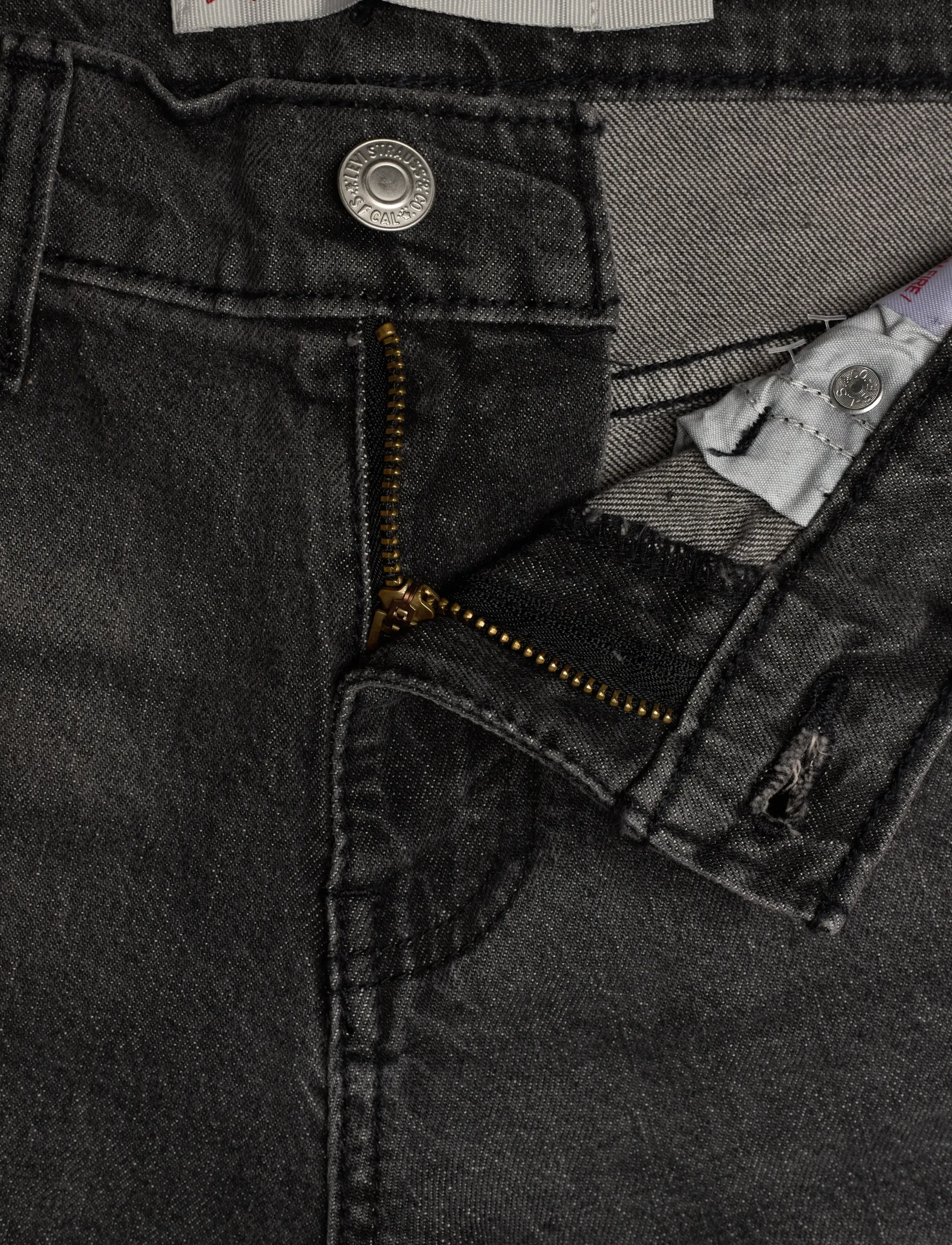 Levi's - Levi's® Stay Loose Tapered Fit Jeans - jeans - incognito - 3
