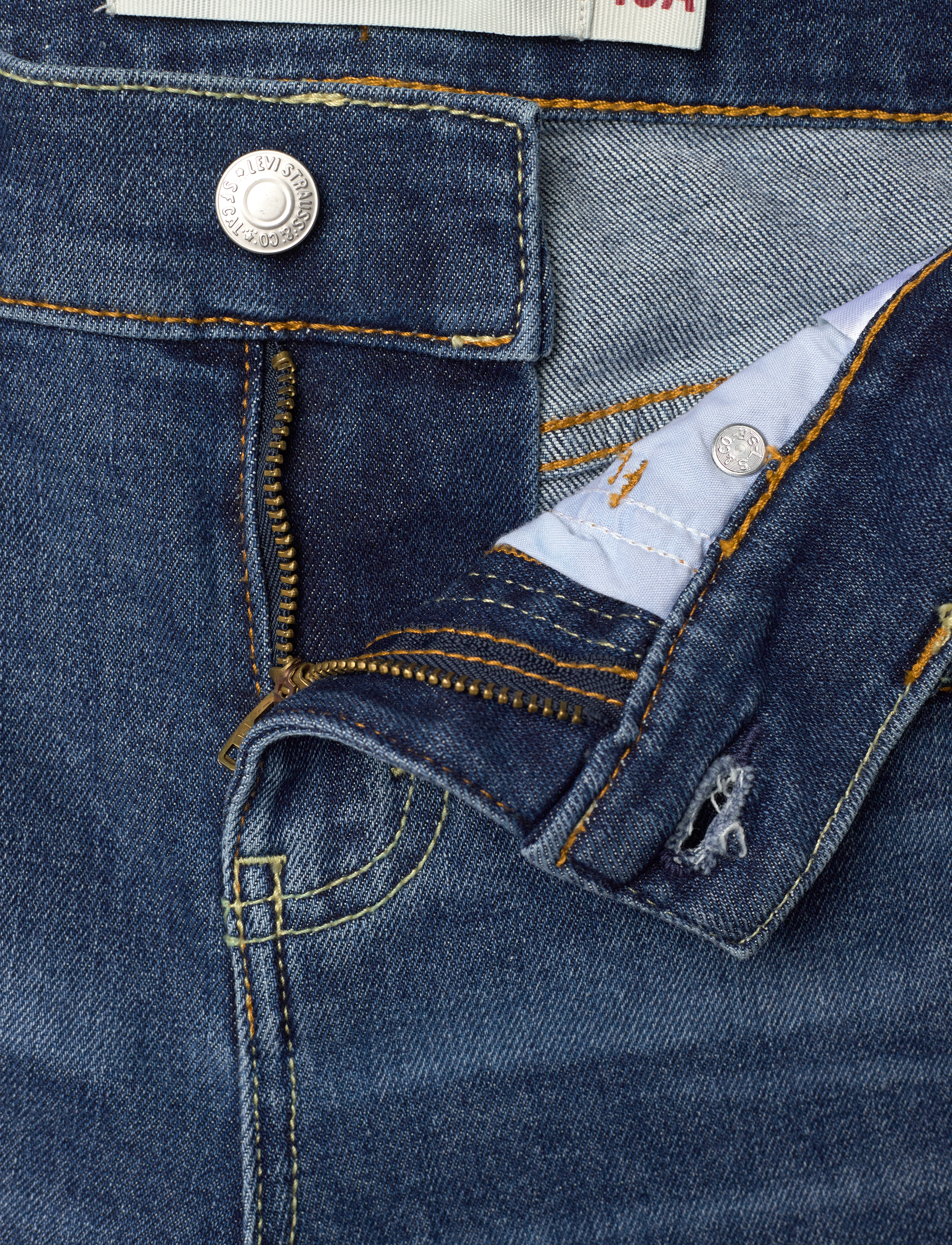 Levi's - EH-DENIM SHORTS - shorts - goldenrod - 3