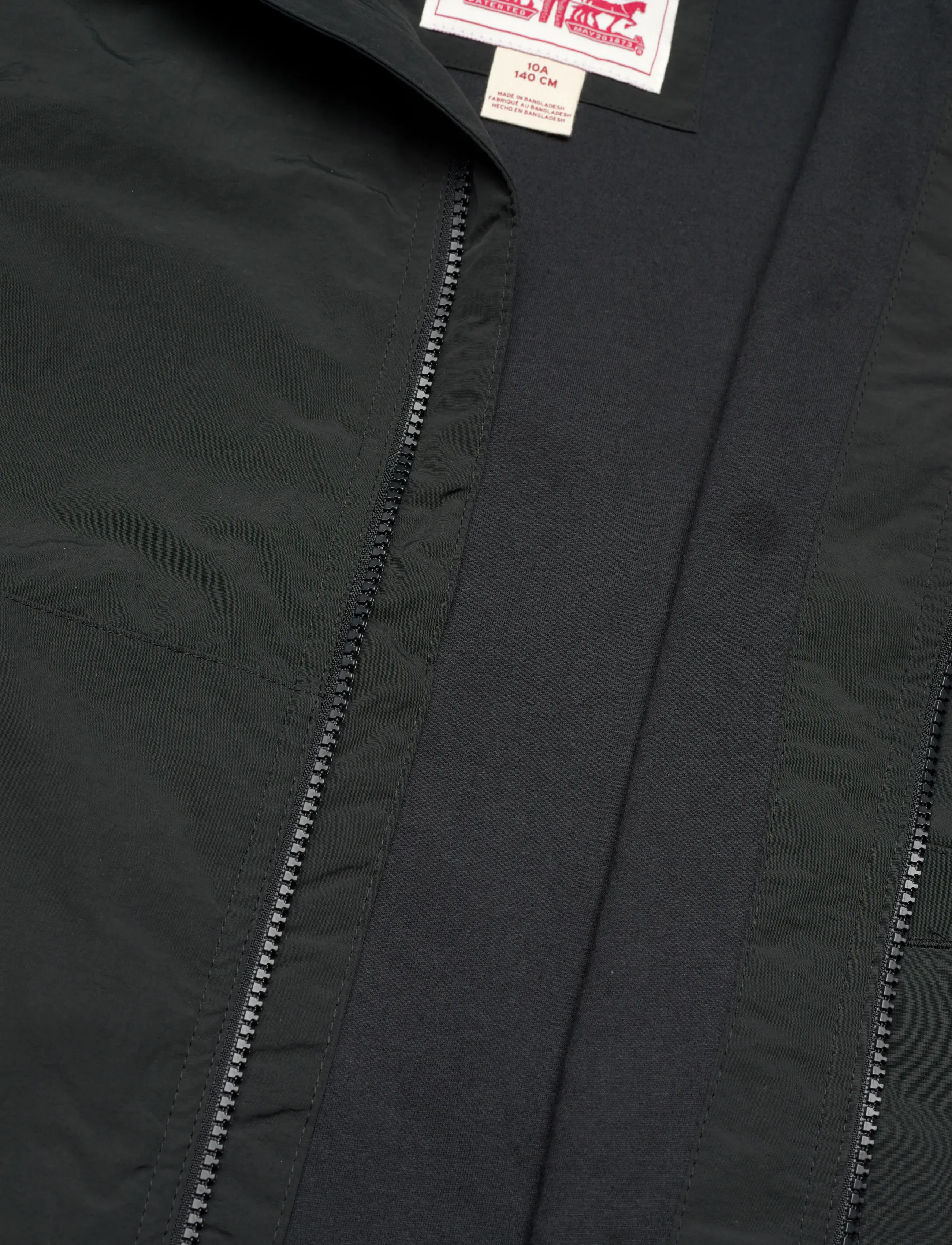Levi's - Levi's® Lightweight Windbreaker - vindjackor - jet black - 4