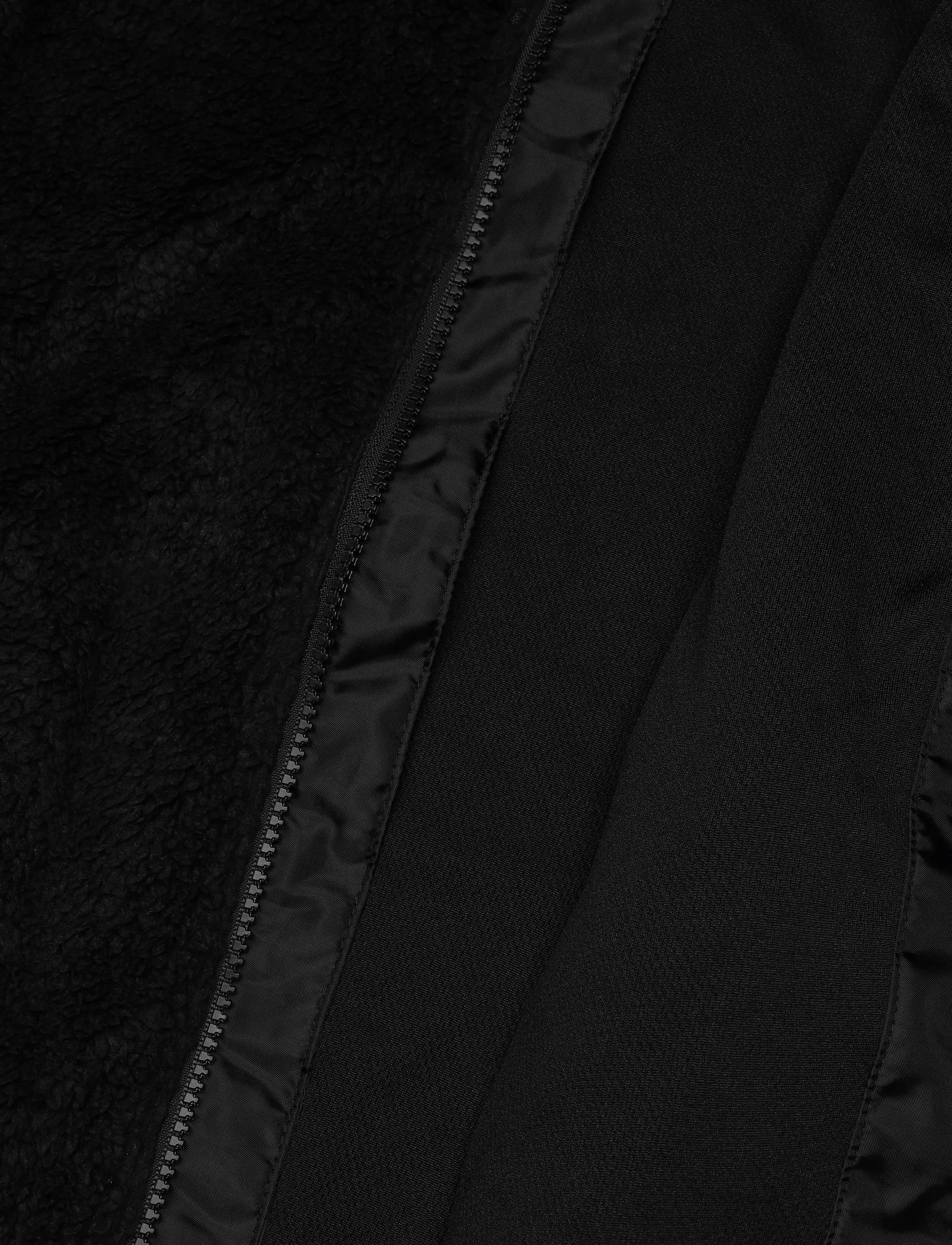 Levi's - LO-LIGHT WEIGHT OUTERWEAR - jet black - 4