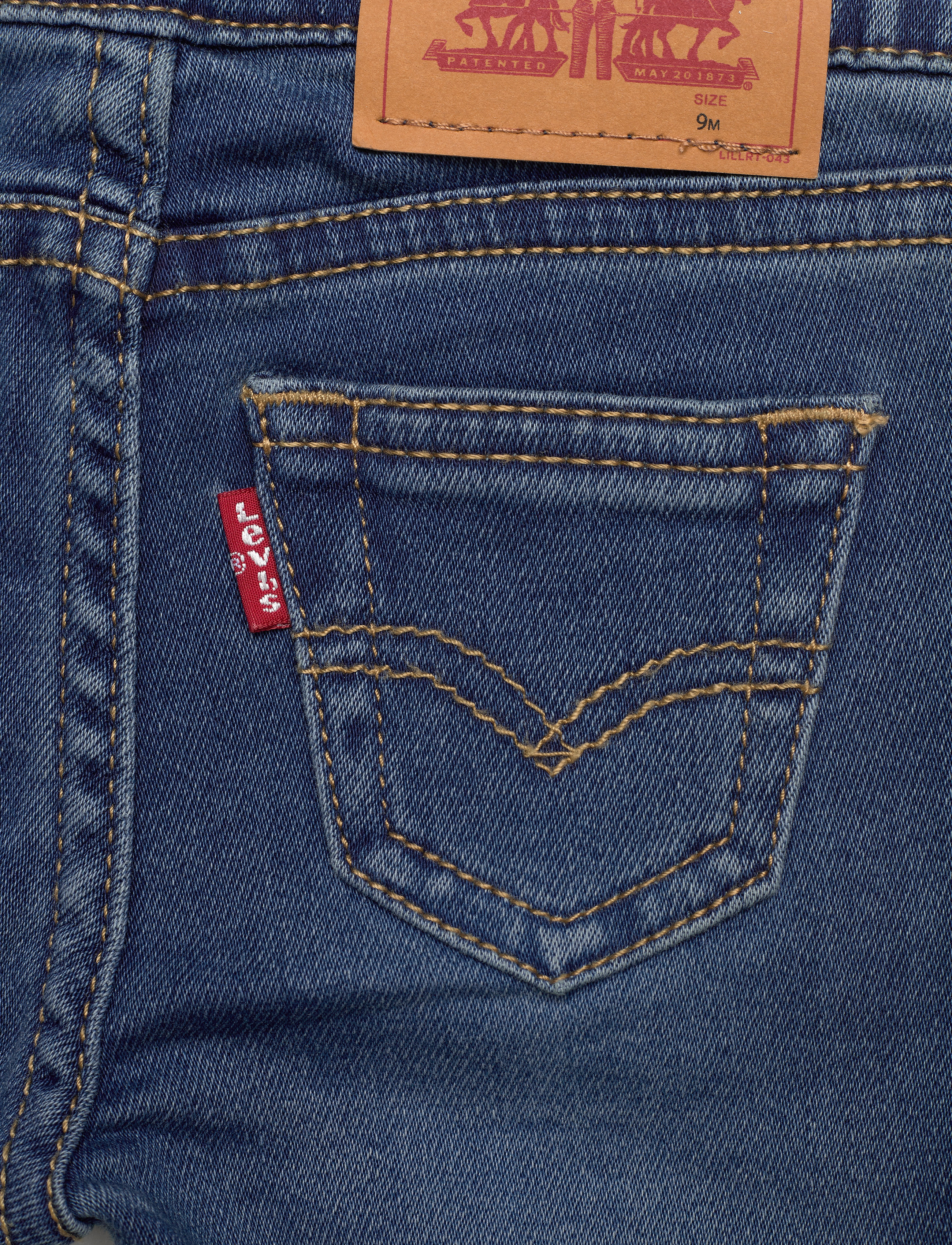Levi's - Levi's® Skinny Tapered Pull On Dobby Pants - byxor - tambourine - 3