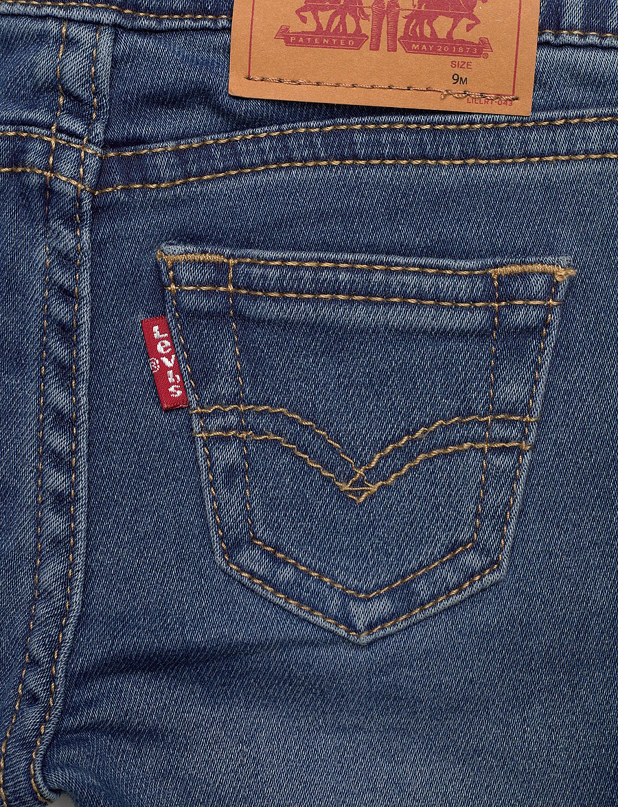 Levi's - Levi's® Skinny Tapered Pull On Dobby Pants - byxor - tambourine - 3