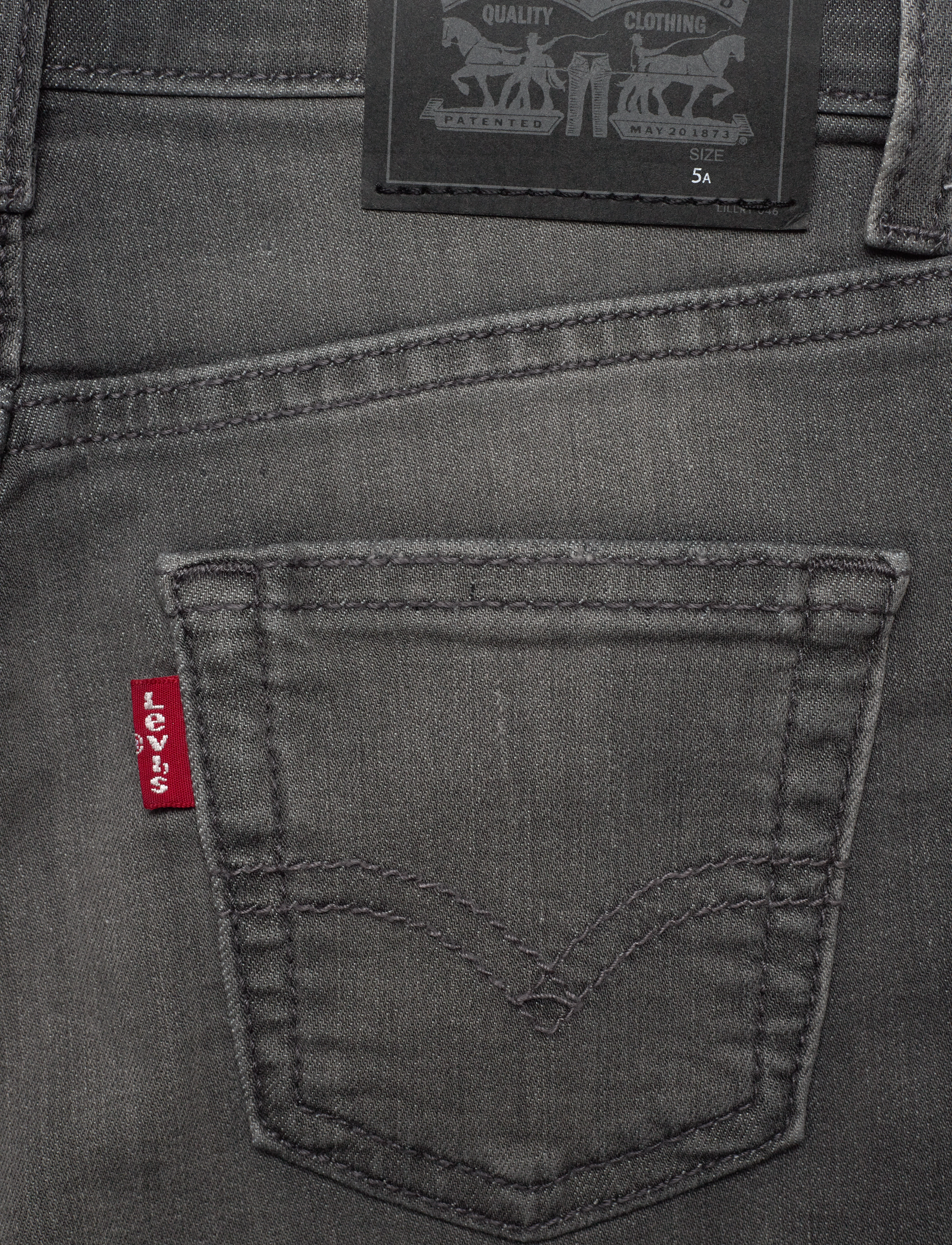 Levi's - LVB SLIM FIT LT WT ECO SHORTS / LVB SLIM FIT LT WT ECO SHORT - grey - 4