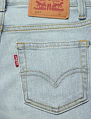 Levi's - Levi's® Striped Frayed Girlfriend Shorts - jeansshorts - blue - 4