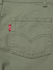 Levi's - Levi's® Standard Cargo Shorts - lühikesed dressipüksid - green - 4