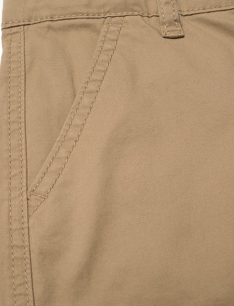 Levi's - LVB STANDARD CARGO SHORT / LVB STANDARD CARGO SHORT - cargo shorts - yellow - 2