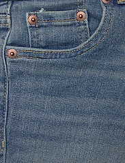 Levi's - Levi's Mini Mom Shorts - korte jeansbroeken - blue - 2