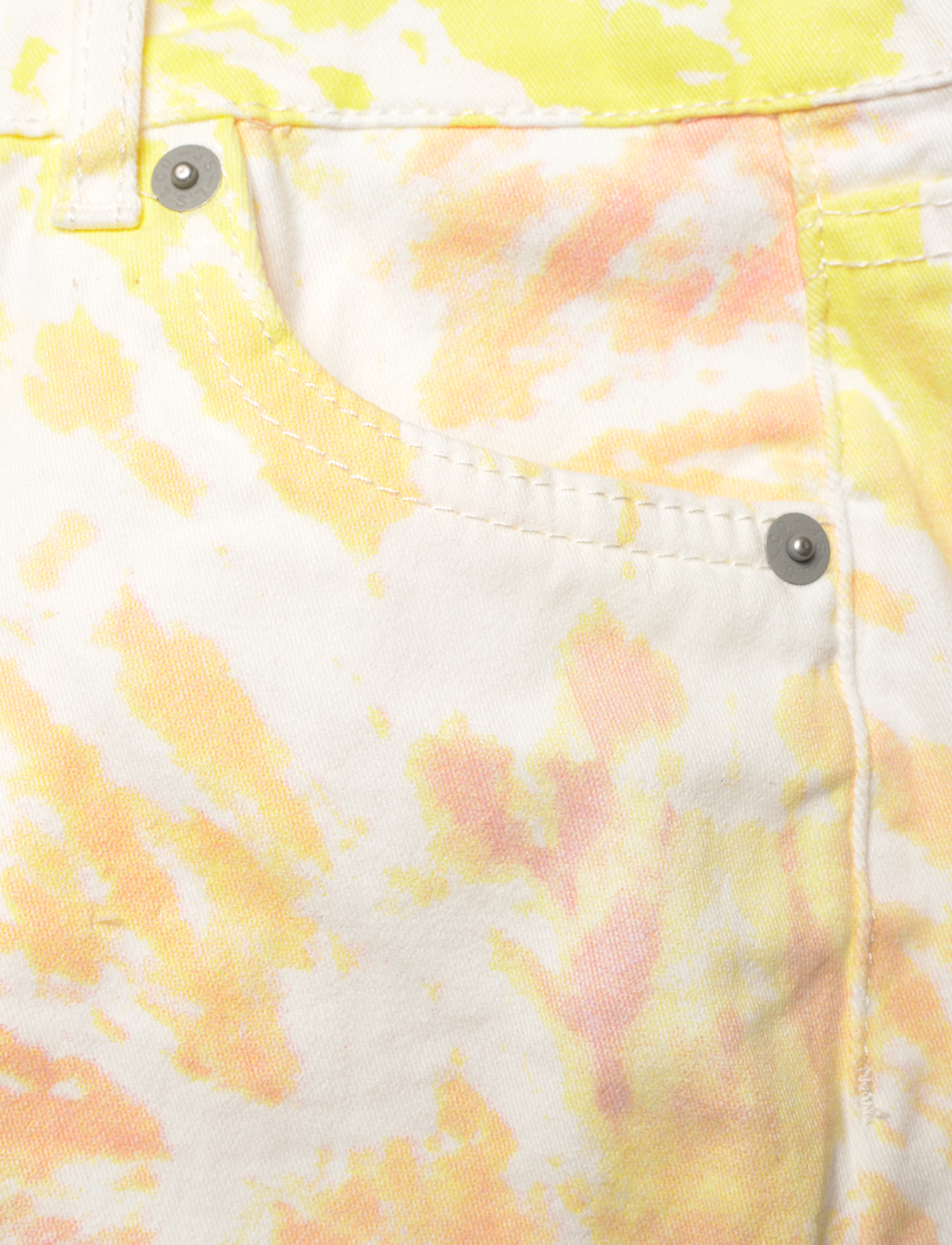 Levi's - Levi's Tie Dye Girlfriend Shorts - white - 5
