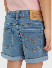 Levi's - Levi's Cuffed Girlfriend Shorts - jeansshorts - blue - 4