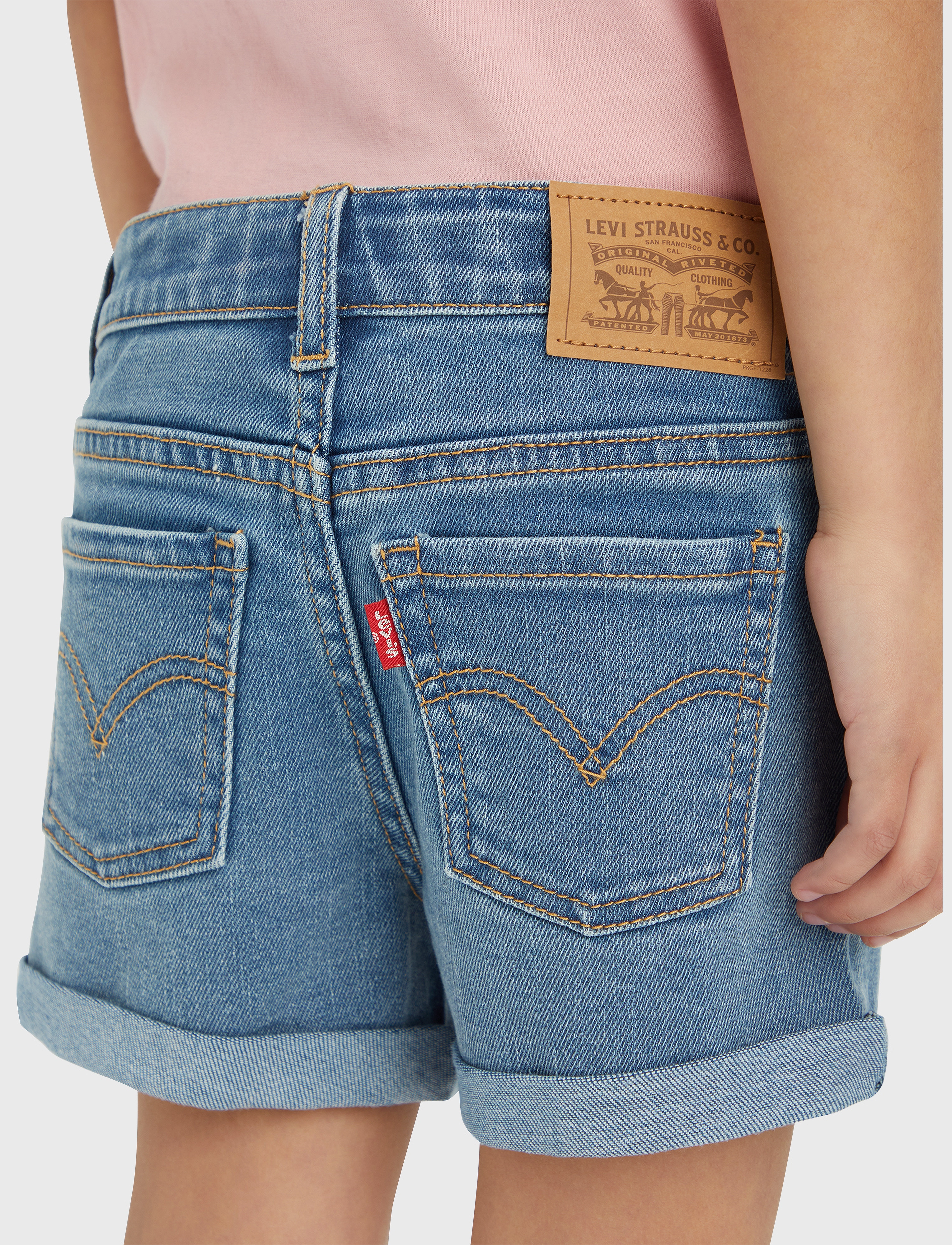 Levi's - Levi's Cuffed Girlfriend Shorts - blue - 4
