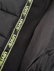 Levi's - Levi's® Core Puffer Jacket - daunen- und steppjacken - black - 4