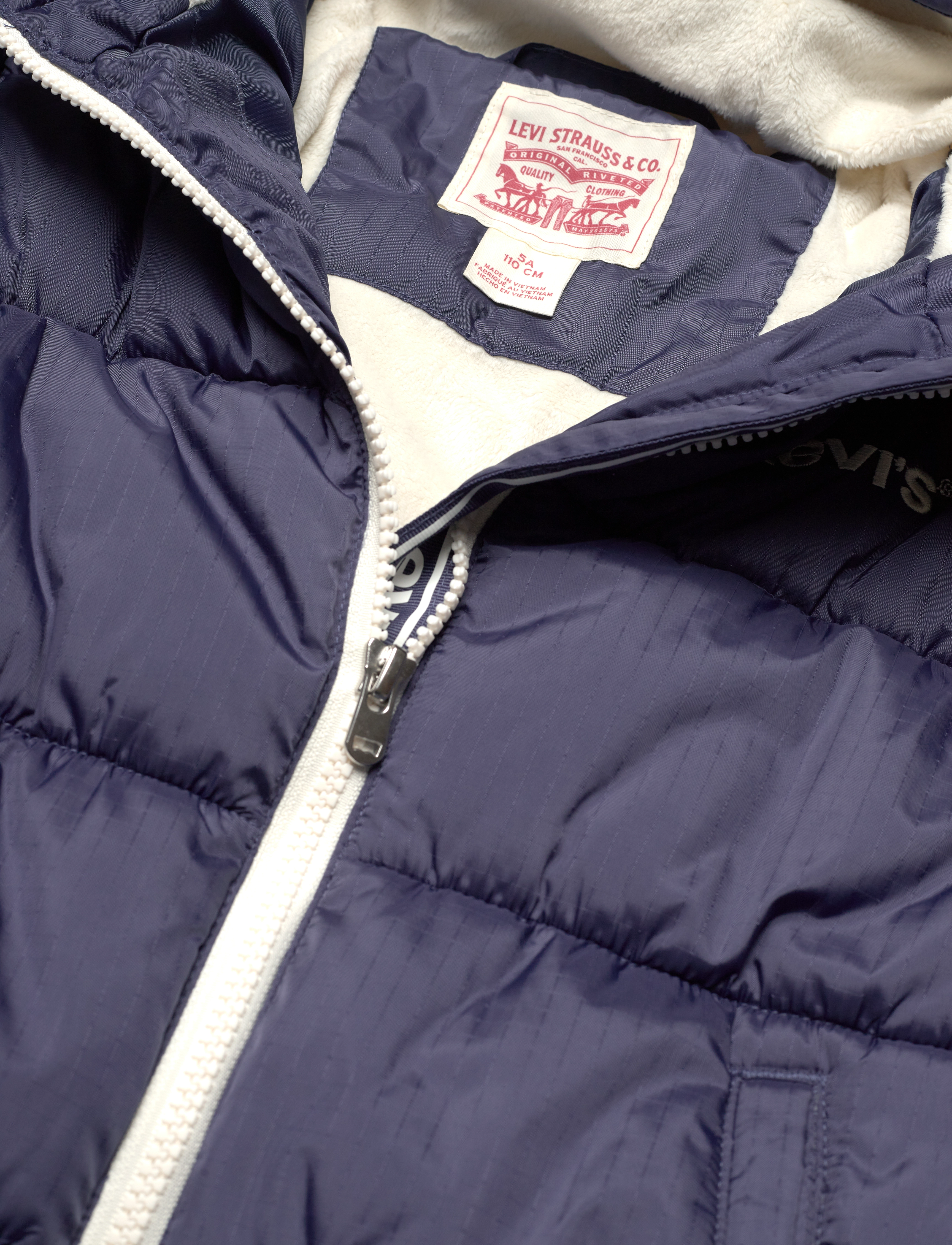 Levi's - Levi's® Essential Puffer Jacket - blue - 2