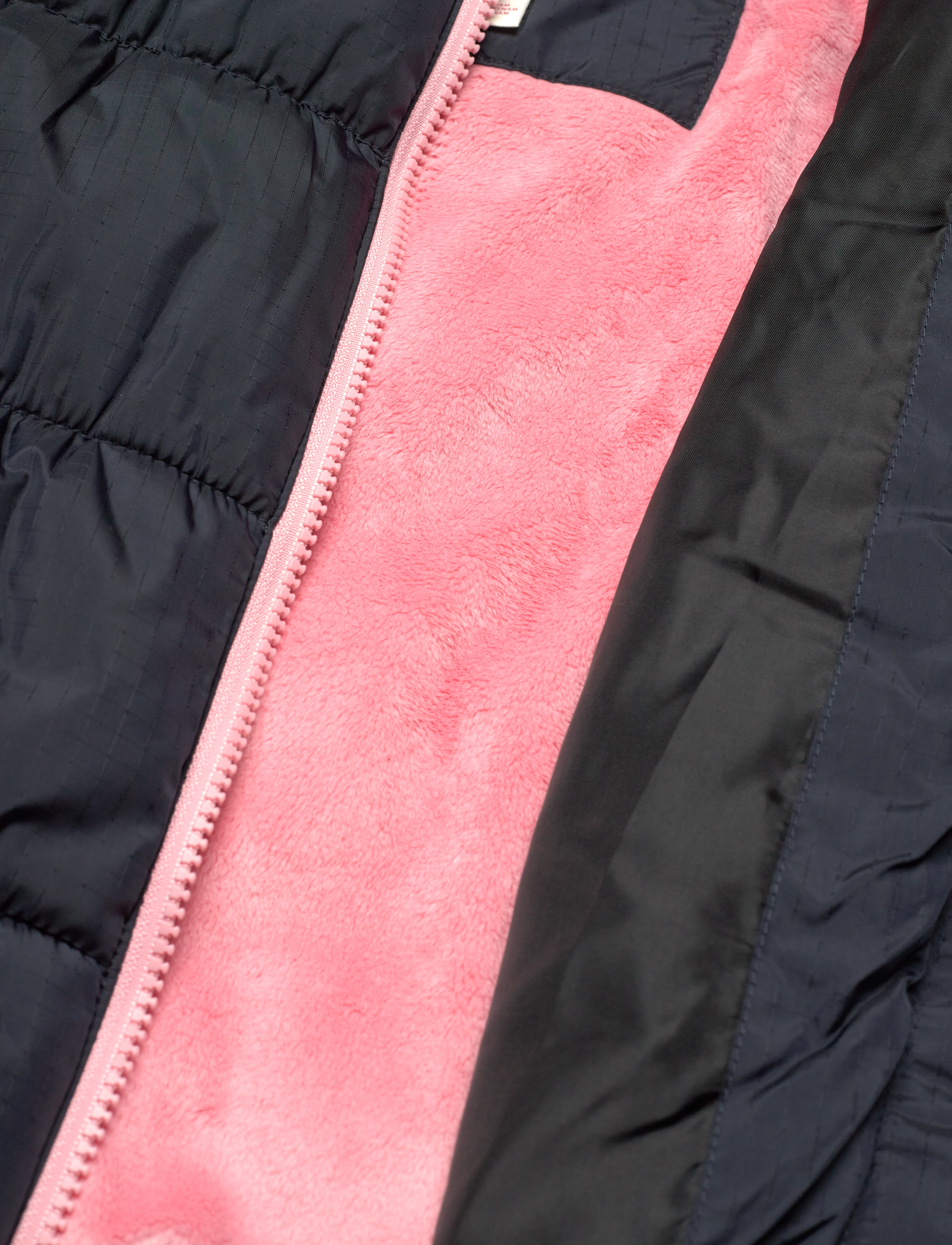 Levi's - Levi's® Essential Puffer Jacket - grey - 4