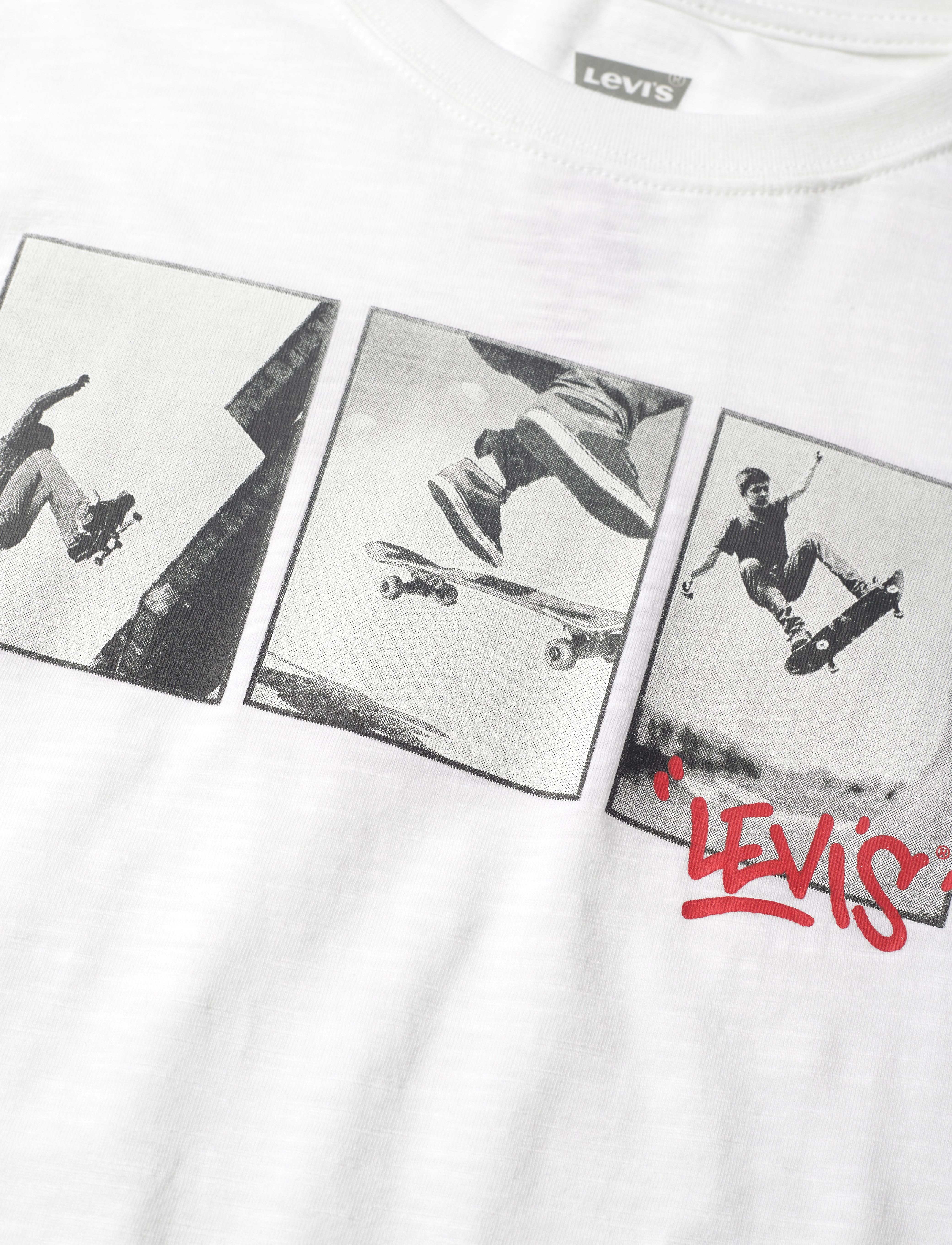 Levi's - Levi's® Photoreal Long Sleeve Tee - white - 2