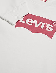 Levi's - Levi's® Batwing Crewneck Sweatshirt - mažiausios kainos - marshmallow - 2