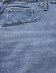 Levi's Plus Size - PLUS MILE HIGH SS NAPLES SHINE - siaurėjantys džinsai - med indigo - worn in - 2