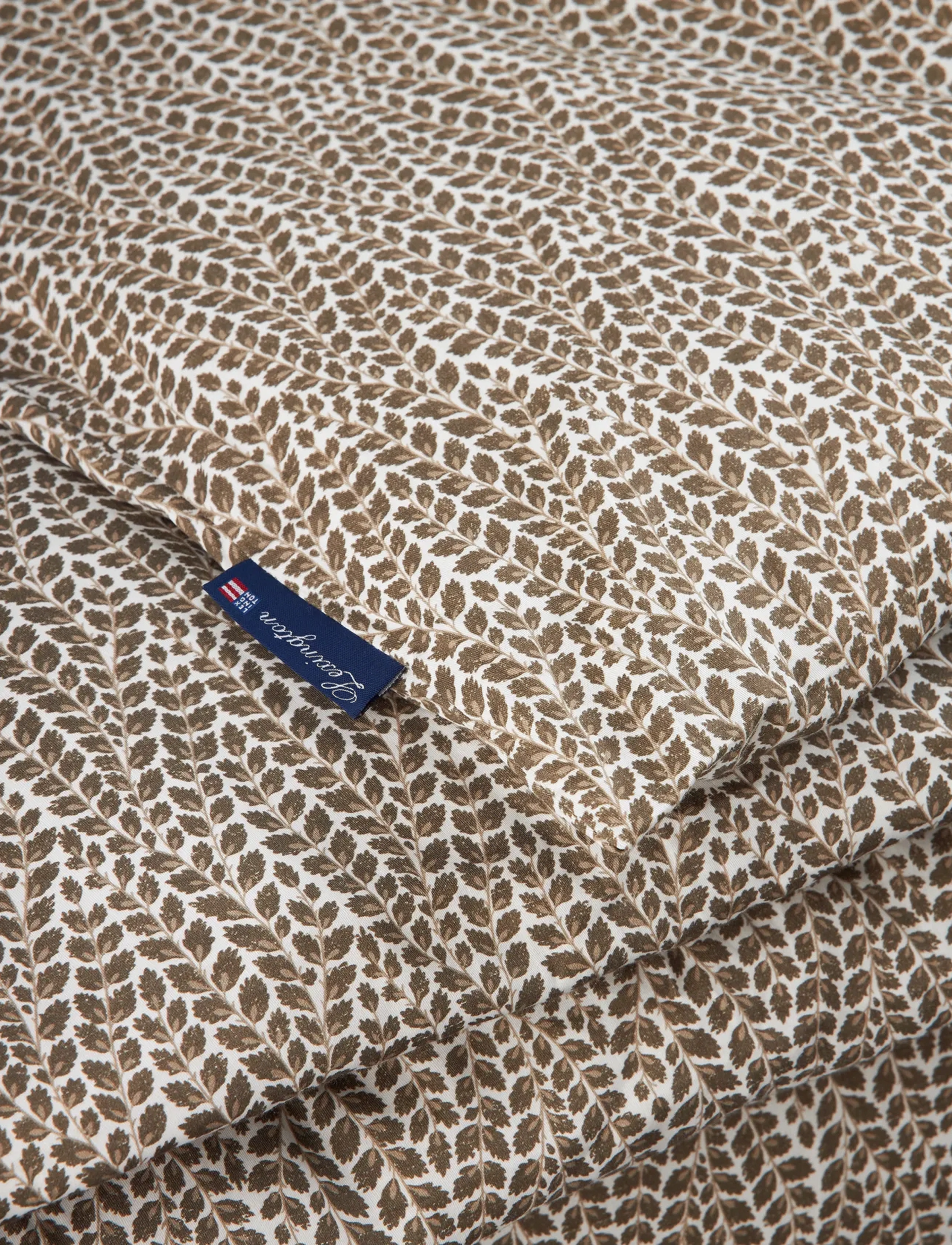 Lexington Home - Leaf Vines Printed Cotton Sateen Bed Set - stone/white/beige - 2