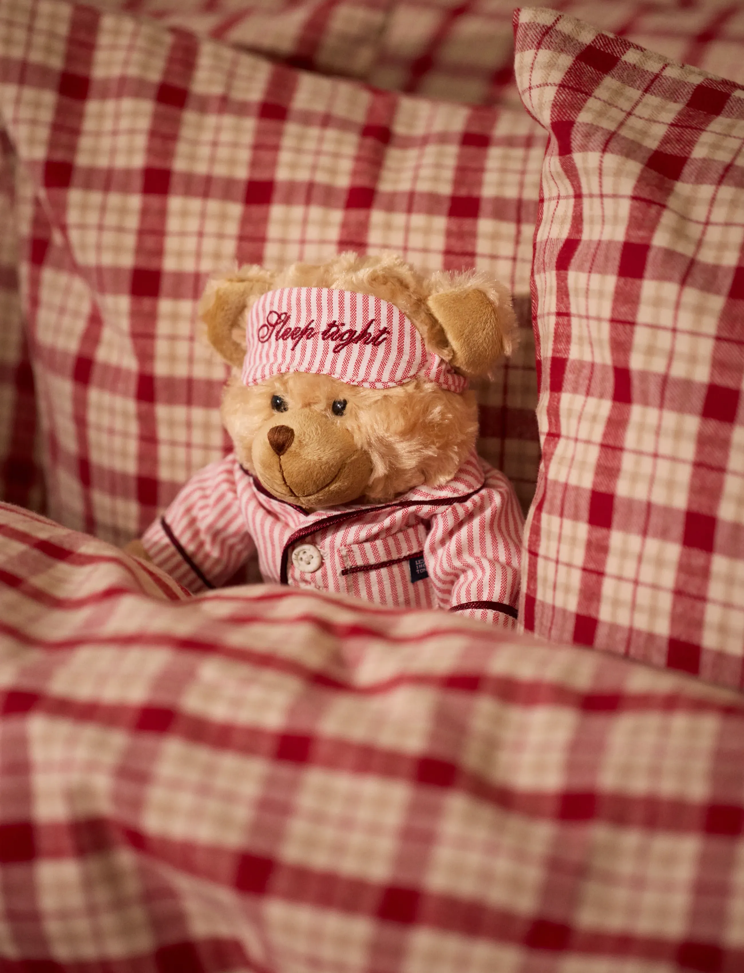 Lexington Home - RedBeige Checked Cotton Flannel Bed Set - red/beige - 3