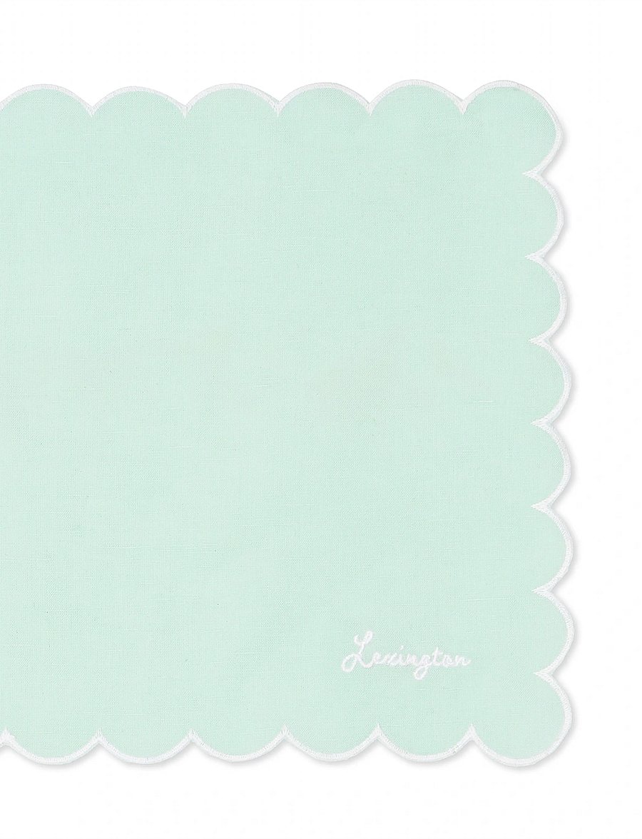 Lexington Home - Scallop Waxed Linen/Cotton Placemat - taldrikualused - green - 2
