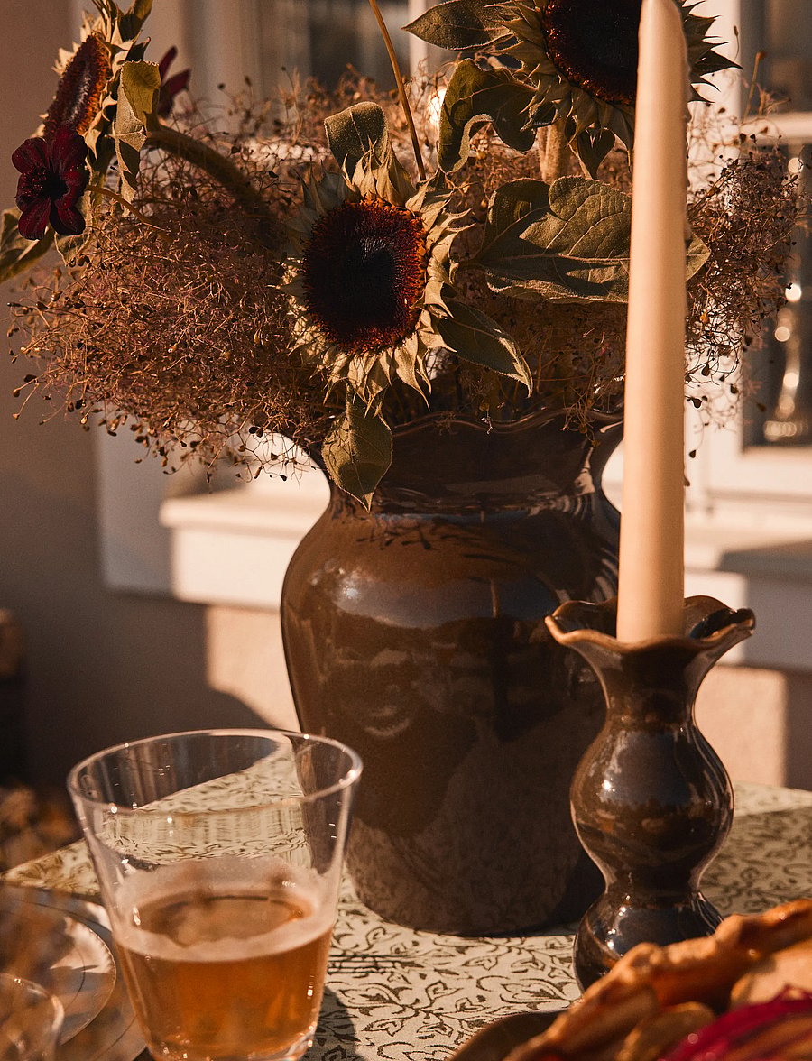 Lexington Home - Stoneware Wavy Vase - vasen - brown olive - 0