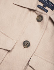 Lexington Clothing - Raven Organic Cotton Flannel Overshirt - naisten - light beige - 2