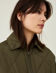 Lexington Clothing - Kylie Quilted Jacket - spring jackets - dark green - 4