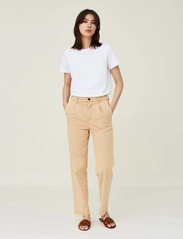 Lexington Clothing - Lilly Cotton/Modal Tapered Pants - chino stila bikses - beige - 2