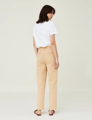 Lexington Clothing - Lilly Cotton/Modal Tapered Pants - chino stila bikses - beige - 3