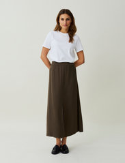 Lexington Clothing - Savannah Viscose Skirt - midiseelikud - dark green - 2