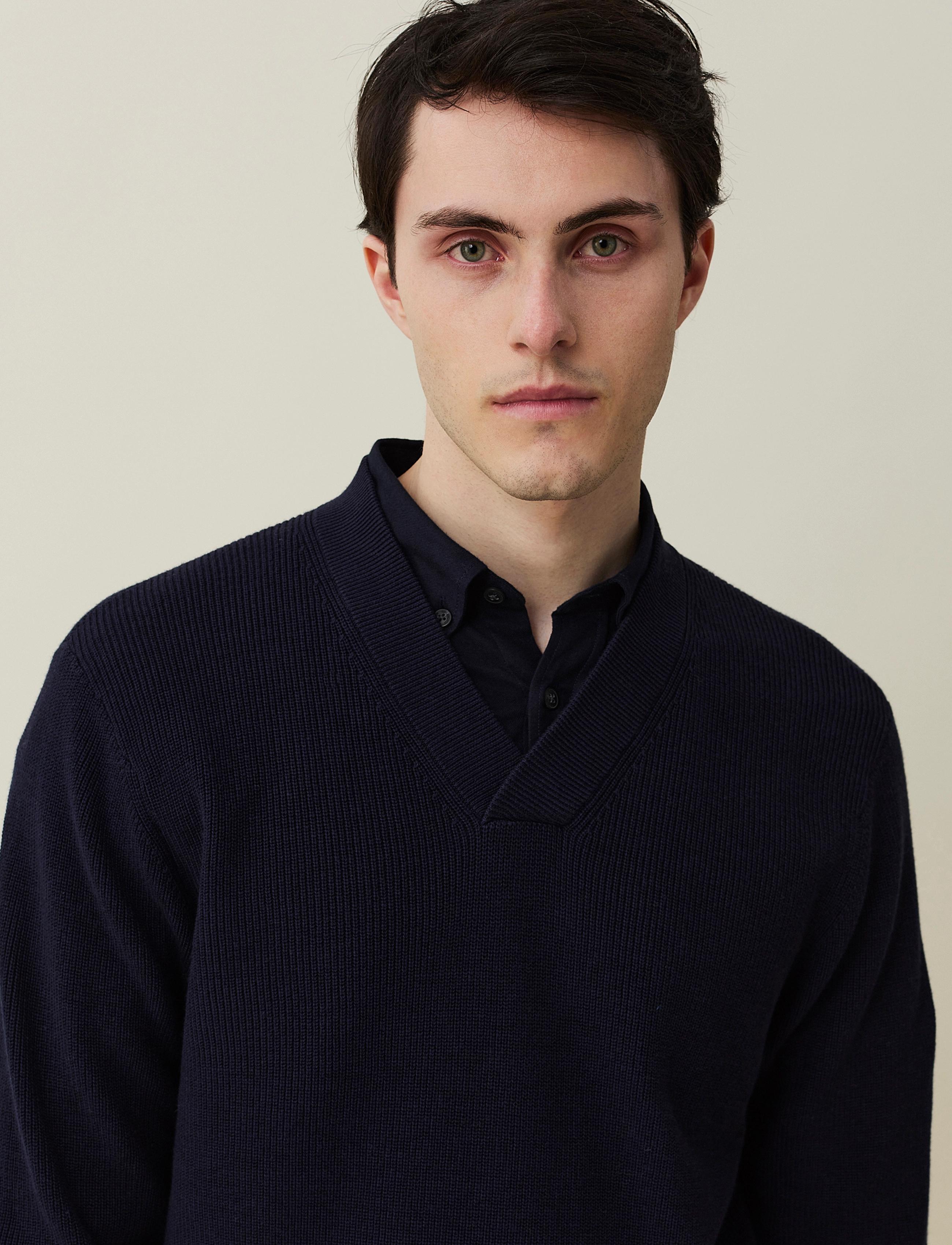Lexington Clothing - Stefan Overlapping V-Neck Sweater - dark blue - 4