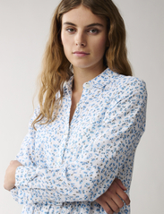 Lexington Clothing - Andrea Linen Dress - sommarklänningar - blue flower print - 4