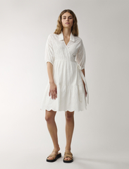 Lexington Clothing - Claudia Broderie Anglaise Wrap Dress - kesämekot - white - 2
