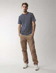 Lexington Clothing - Ricky Striped Tee - dark blue/beige stripe - 2