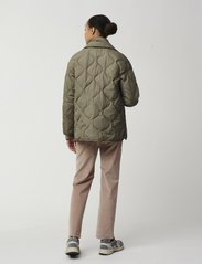 Lexington Clothing - Linn Quilted Jacket - spring jackets - green - 2