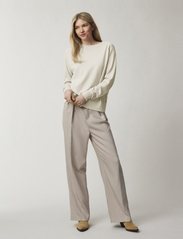Lexington Clothing - Freya Cotton/Cashmere Sweater - strikkegensere - offwhite - 1