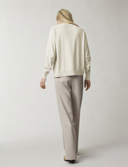 Lexington Clothing - Freya Cotton/Cashmere Sweater - tröjor - offwhite - 2