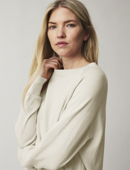 Lexington Clothing - Freya Cotton/Cashmere Sweater - jumpers - offwhite - 3
