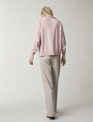 Lexington Clothing - Freya Cotton/Cashmere Sweater - trøjer - pink melange - 2