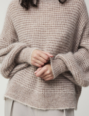 Lexington Clothing - Astrid Alpaca Blend Sweater - jumpers - beige stripe - 3