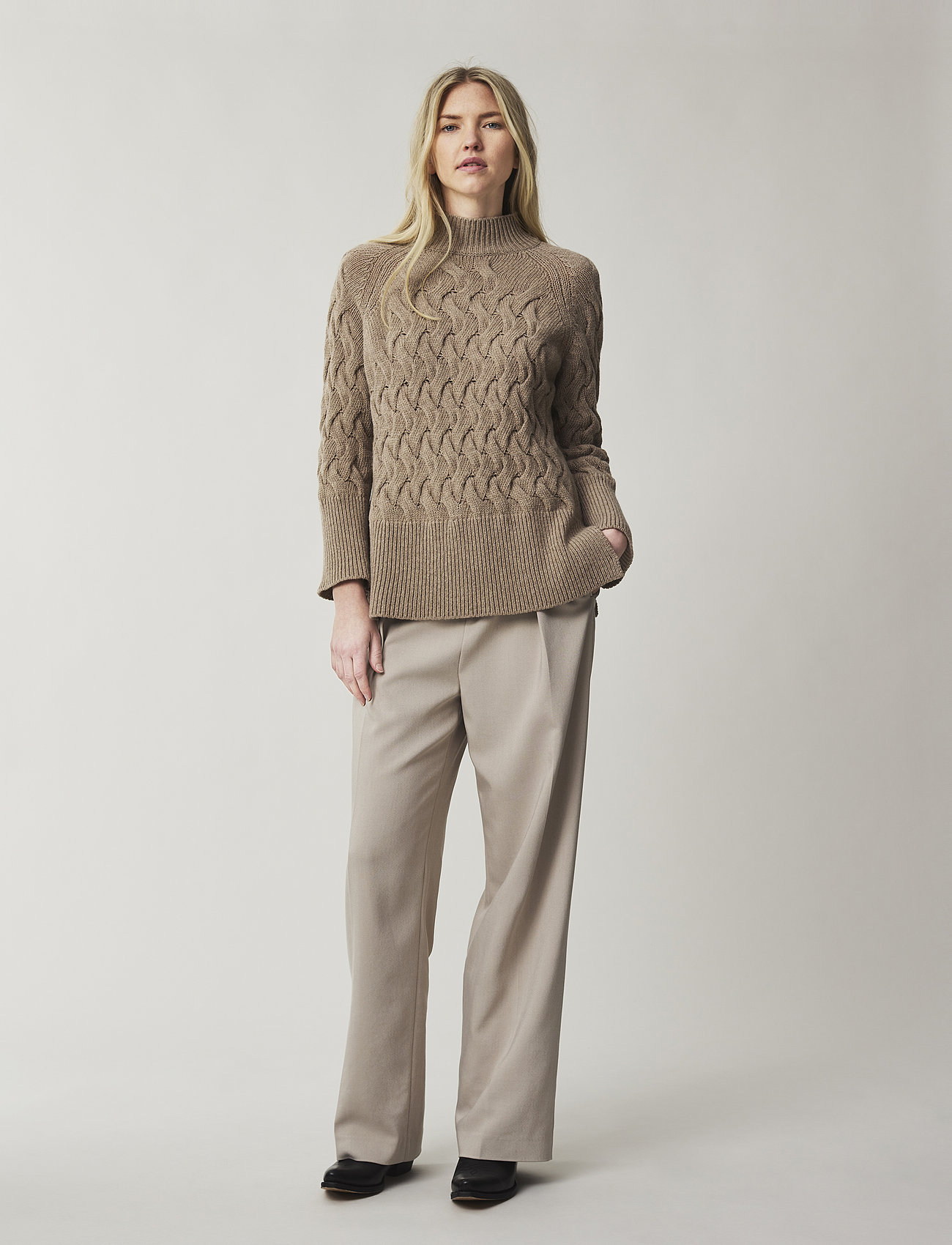Lexington Clothing - Elisabeth Recycled Wool Mock Neck Sweater - pullover - light brown - 1