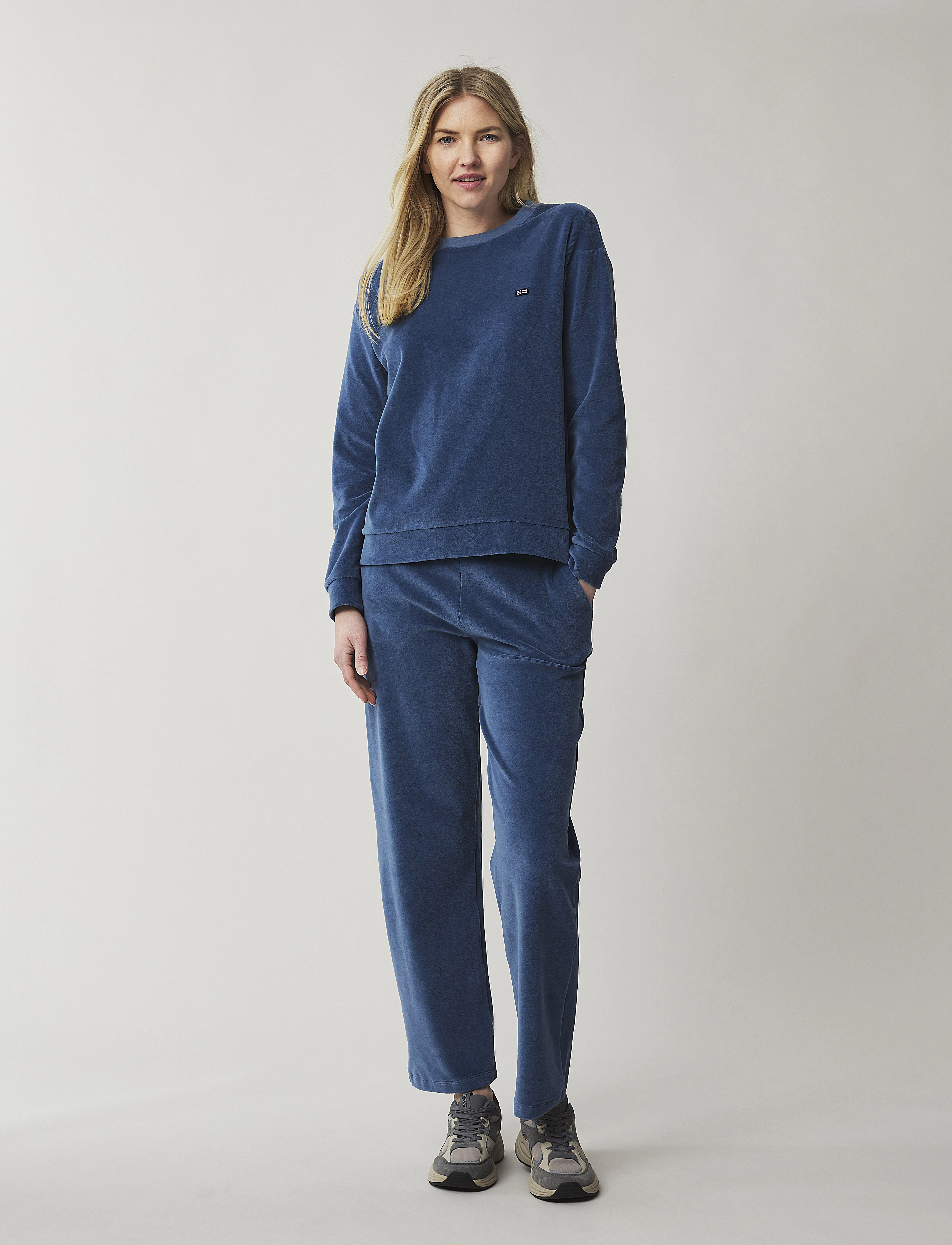 Lexington Clothing - Martha Organic Cotton Velour Sweatshirt - medium blue - 2