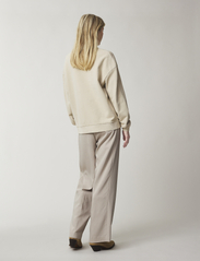 Lexington Clothing - Patricia Sweatshirt - sweatshirts & hoodies - beige - 2