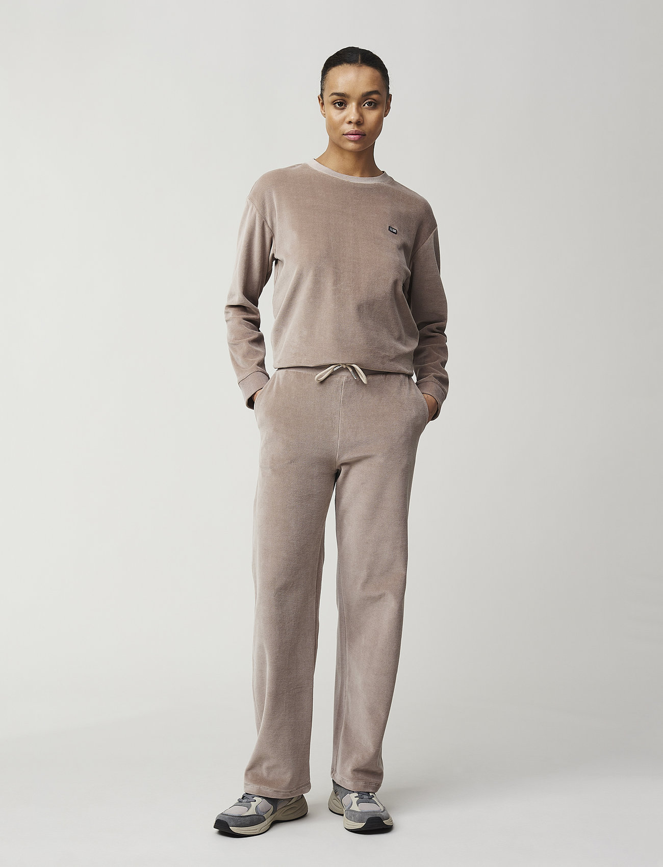 Lexington Clothing - Leona Organic Cotton Velour Pants - joggersy - light brown - 1