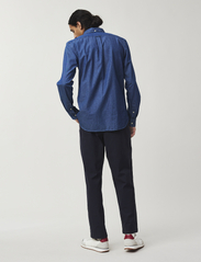 Lexington Clothing - Classic Chambray B.D Shirt - rennot kauluspaidat - indigo - 2