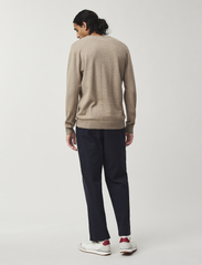 Lexington Clothing - Bradley Cotton Crew Sweater - knitted round necks - brown - 2
